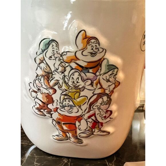 Rae Dunn Disney Snow White Seven Dwarfs Whistle While You Work Mug Dopey Grumpy - Picture 3 of 9